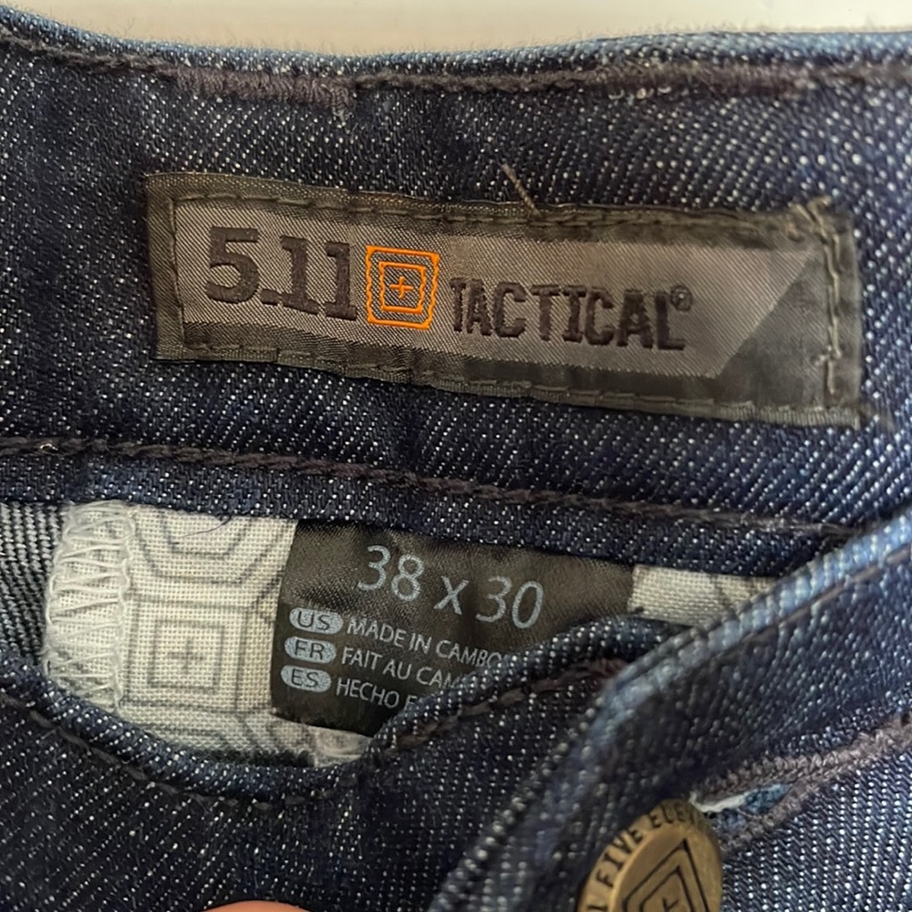 5.11 Tactical defender flex slim jean size 38